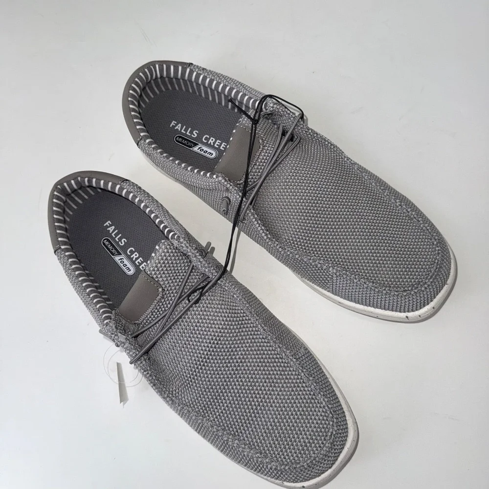 FALLS CREEK $45 Mens 11 Gray White Enzo Slip On Casual Memory Foam Shoes Box#27